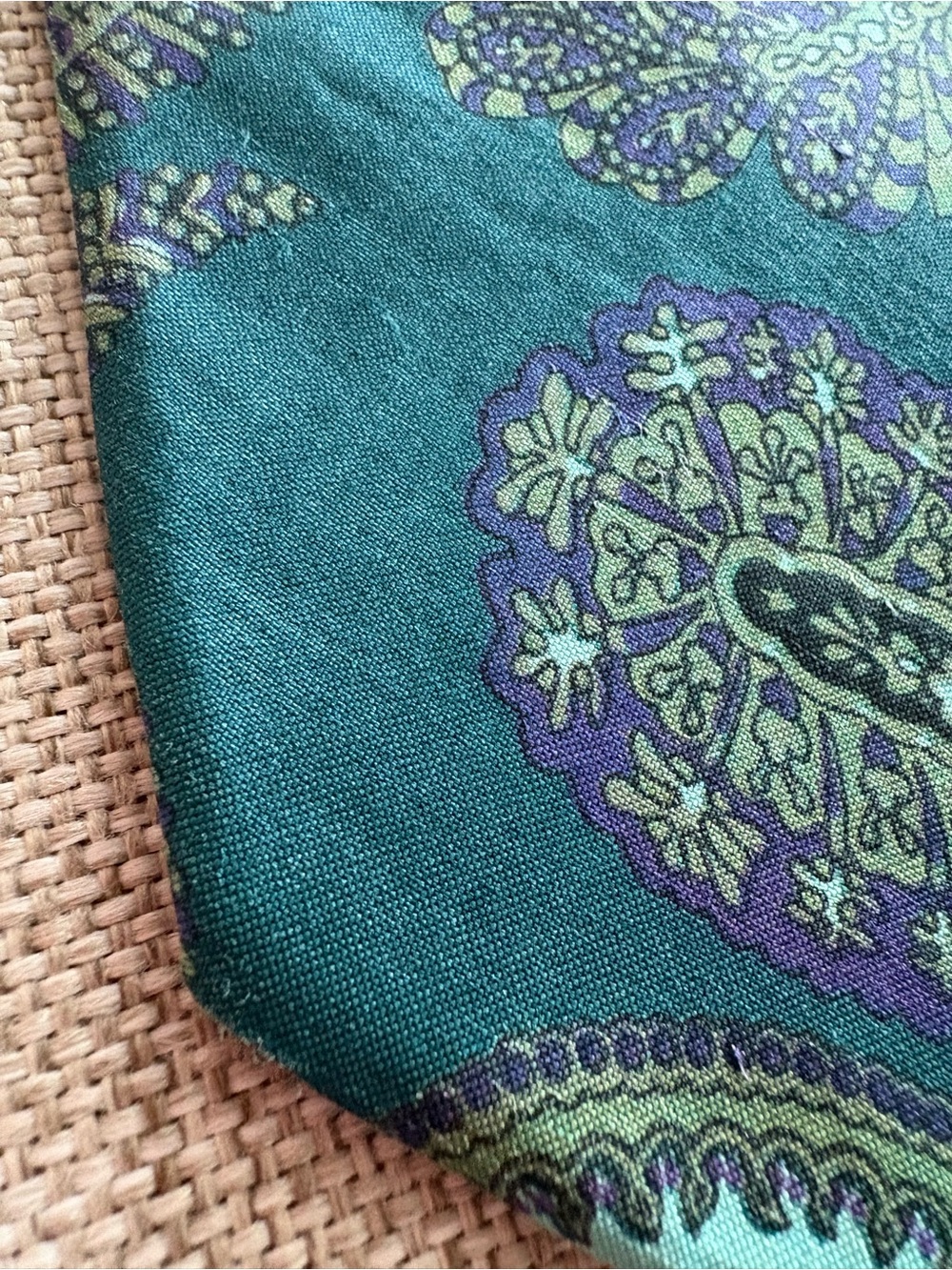 Vintage Lord & Taylor Kensington Collection Paisley Silk Tie Teal Purple 3.75” - Picture 6 of 11
